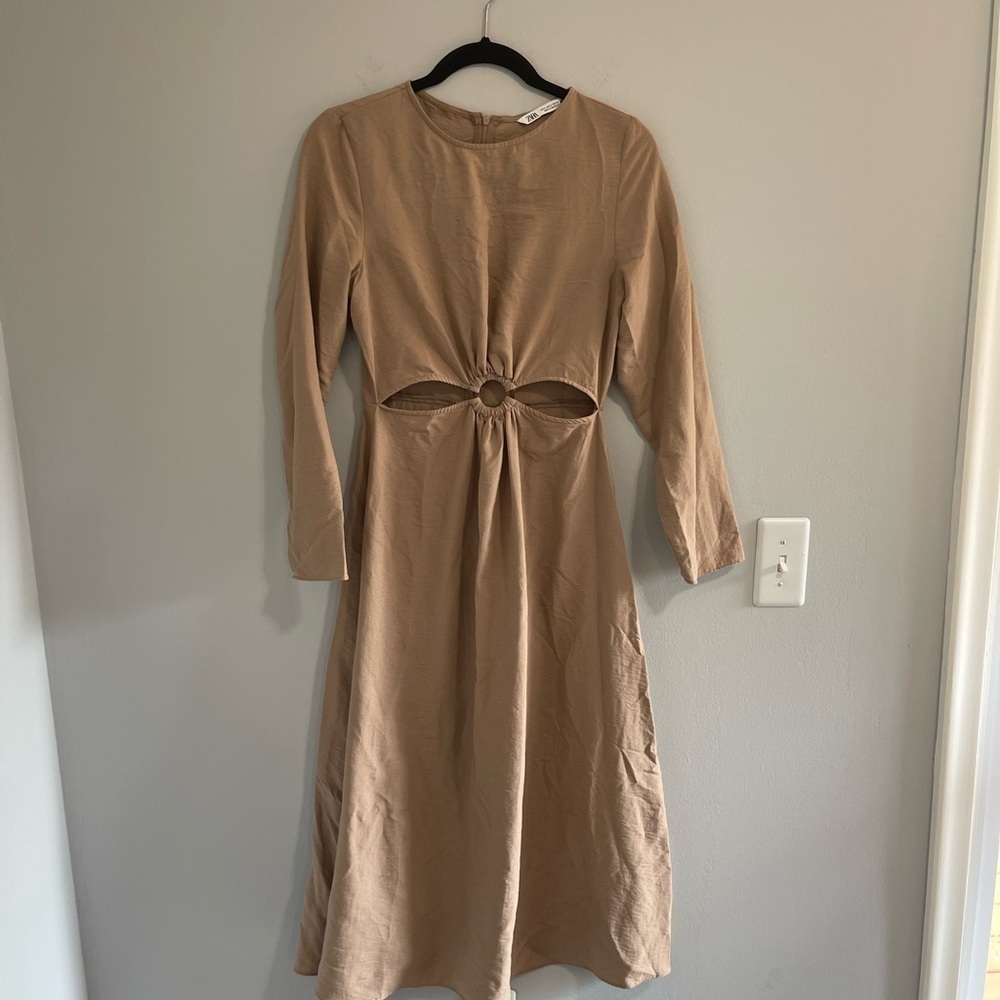 Zara maxi cut out buckle dress size small